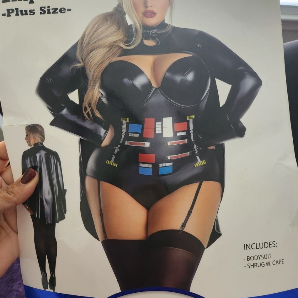 Costume
